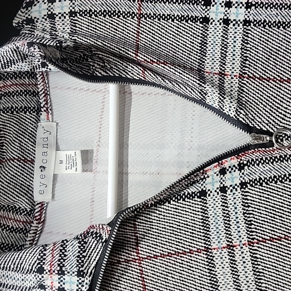 Dress used once - Picture 3 of 4